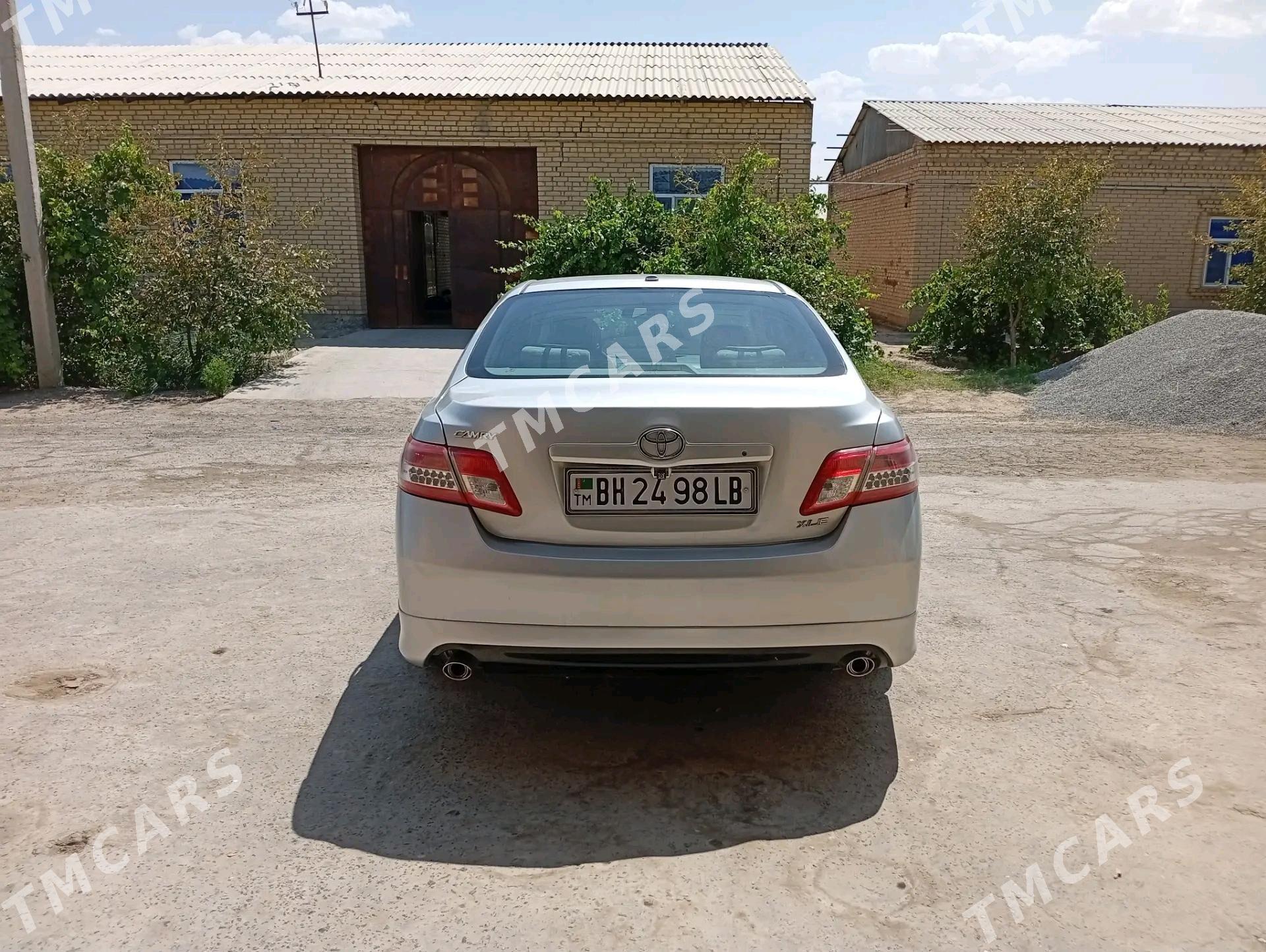 Toyota Camry 2010 - 200 000 TMT - Dänew - img 6