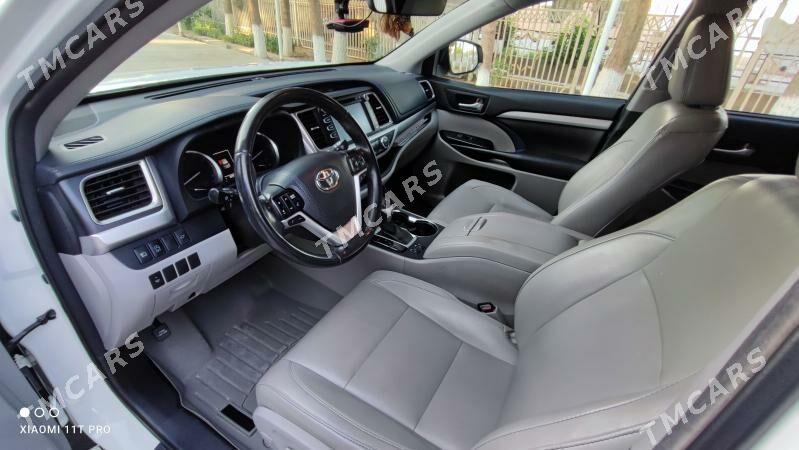 Toyota Highlander 2017 - 490 000 TMT - Türkmenabat - img 5