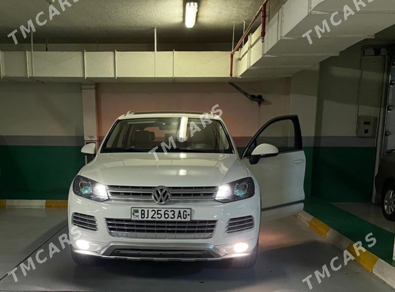 Volkswagen Touareg 2011 - 480 000 TMT - Nebitgaz (Andalib-Ankara köç.) - img 2