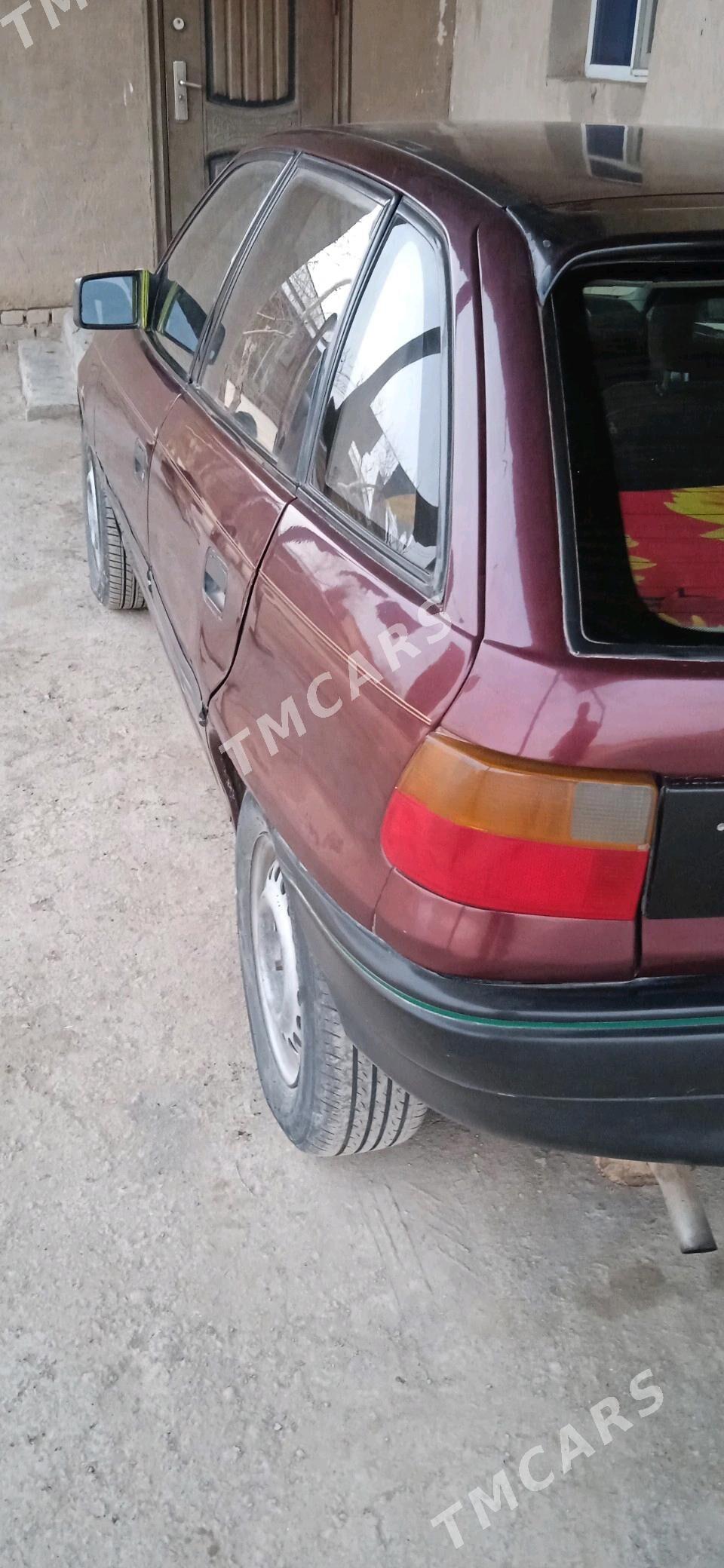Opel Astra 1992 - 30 000 TMT - Гороглы (Тагта) - img 3