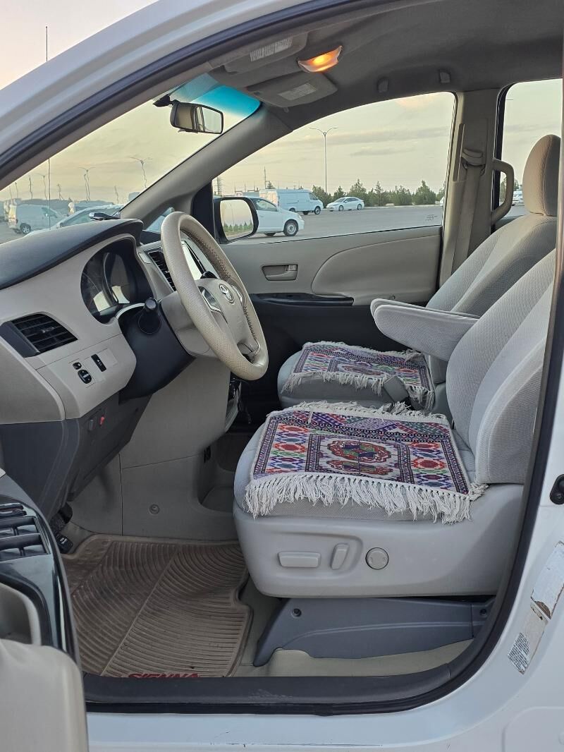 Toyota Sienna 2011 - 265 000 TMT - "Алтын Асыр" Гундогар базары ( Толкучка) - img 3
