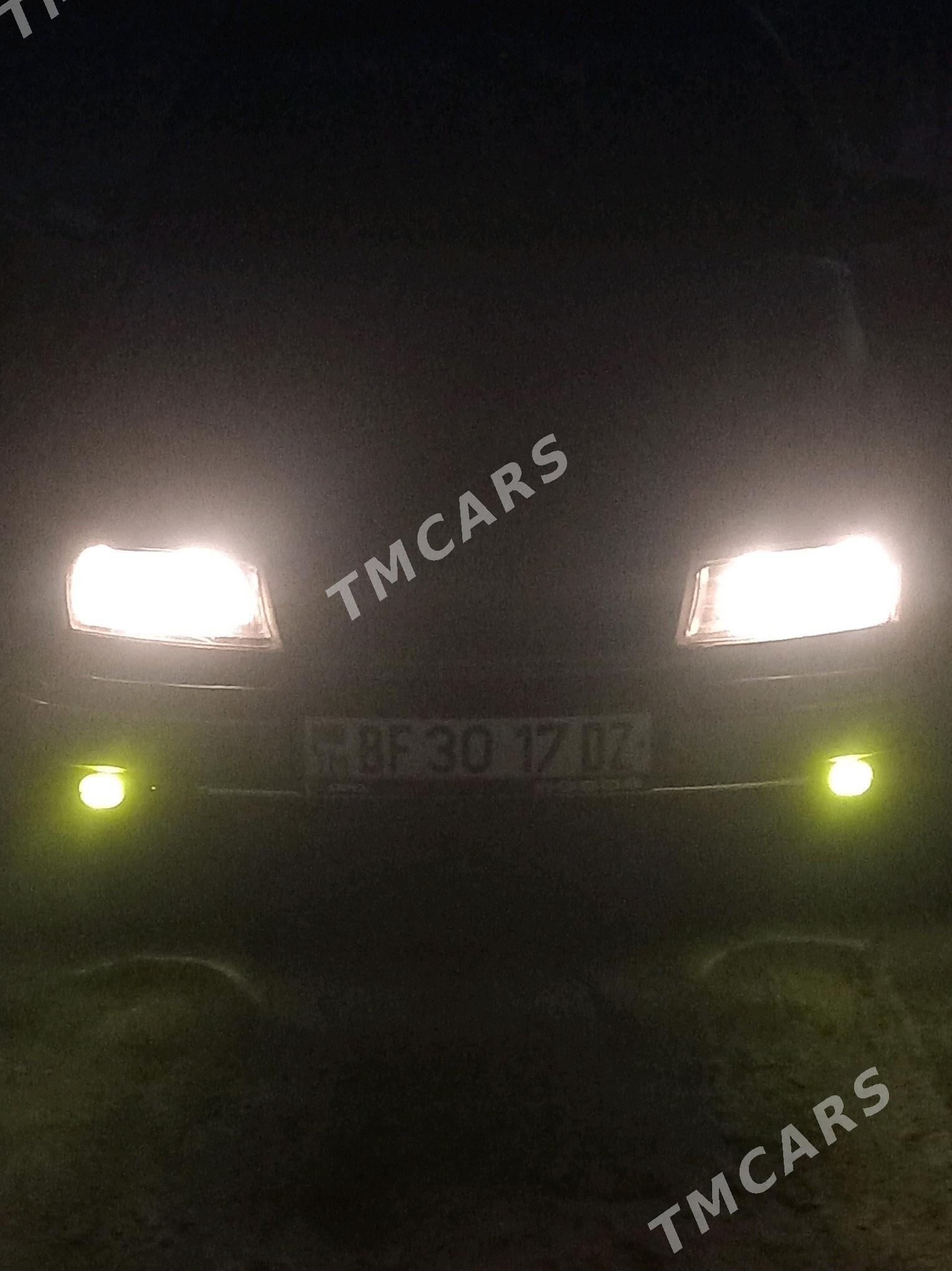 Opel Vectra 1990 - 28 000 TMT - Gubadag - img 6