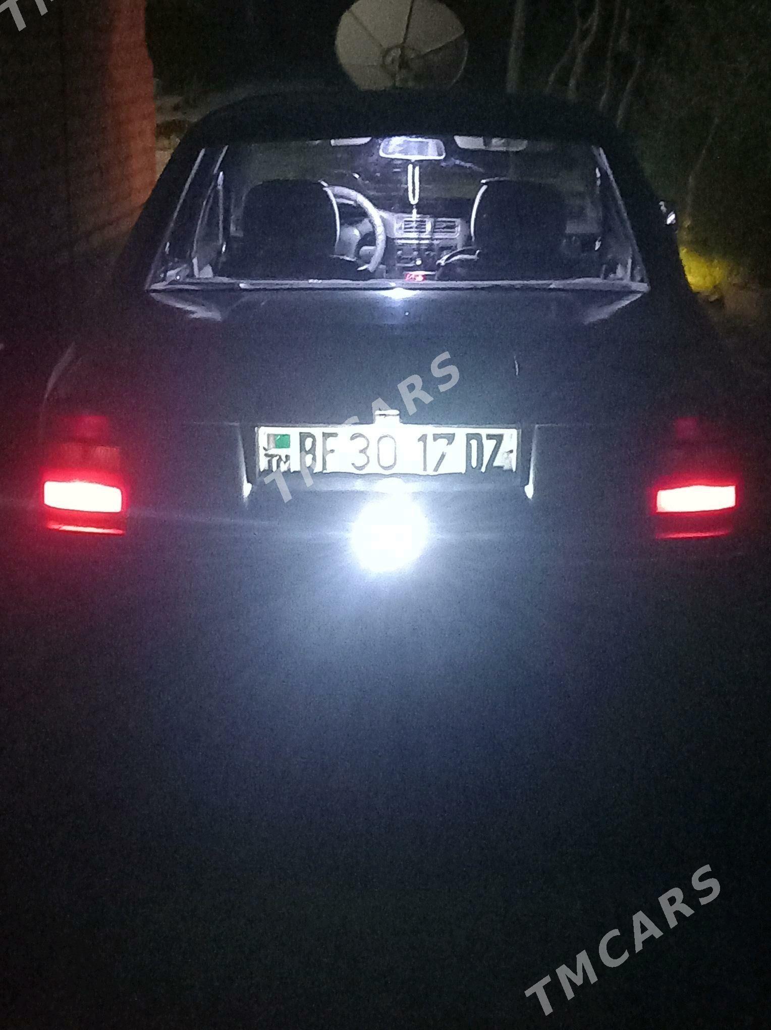 Opel Vectra 1990 - 28 000 TMT - Gubadag - img 5
