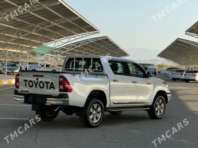 Toyota Hilux 2025 - 707 000 TMT - Aşgabat - img 7