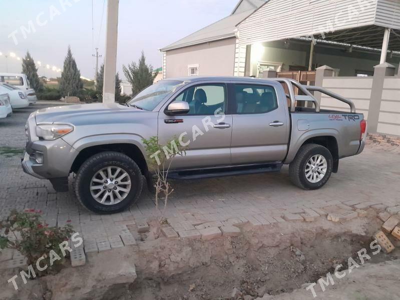 Toyota Tacoma 2016 - 370 000 TMT - Мары - img 4