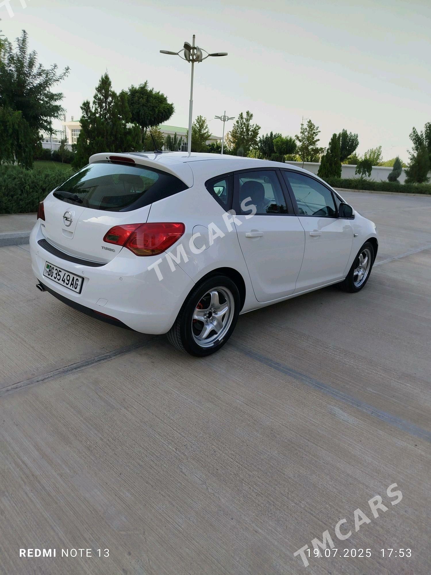 Opel Astra 2011 - 130 000 TMT - Ашхабад - img 4