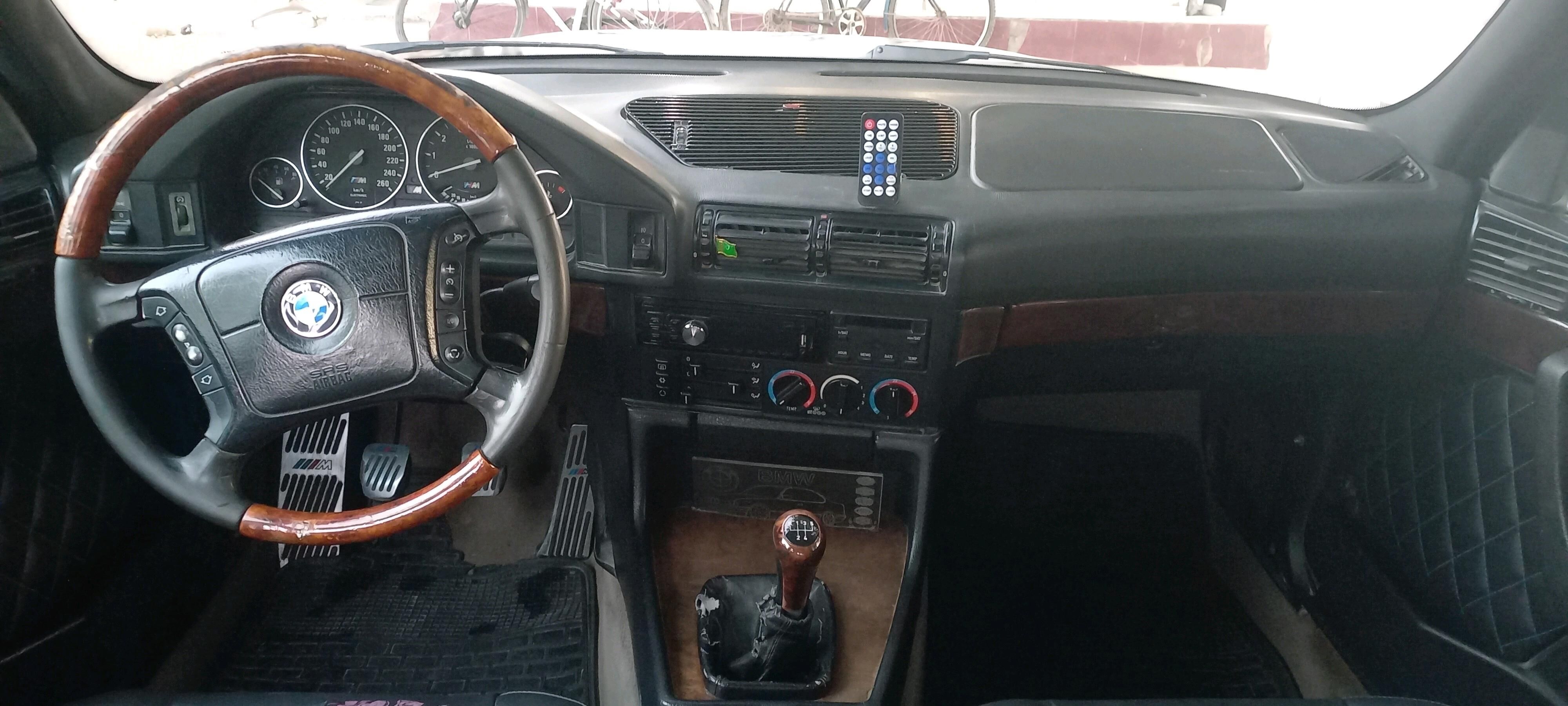 BMW 525 1995 - 57 000 TMT - Мургап - img 9
