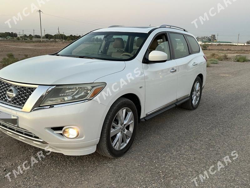 Nissan Pathfinder 2014 - 230 000 TMT - Аркадаг - img 8