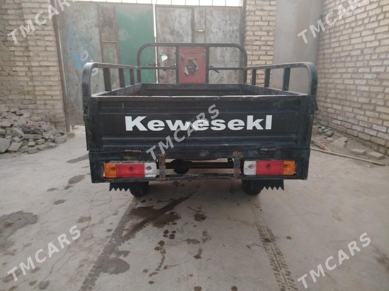 Fekon FK200-14G 2013 - 11 000 TMT - Kerki - img 1