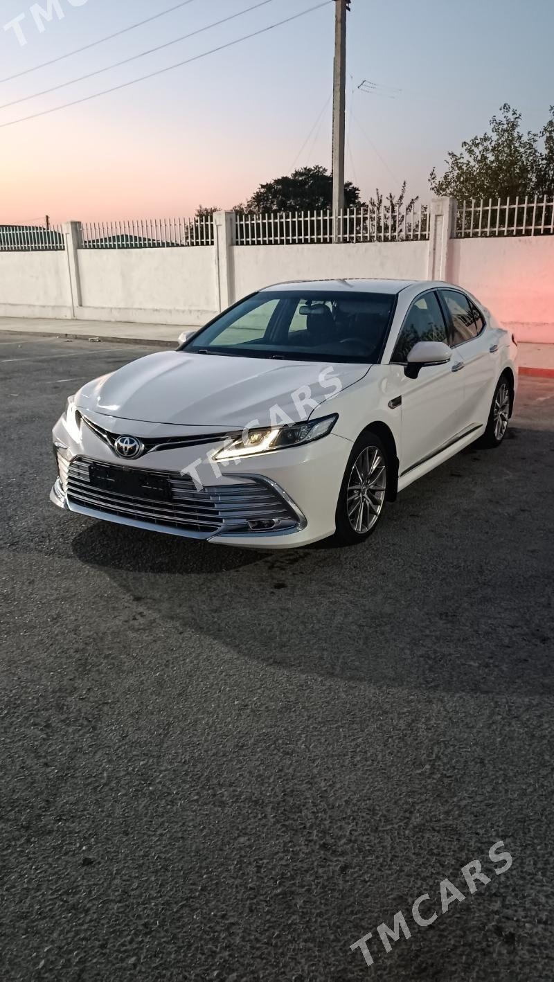 Toyota Camry 2022 - 240 000 TMT - Ашхабад - img 3