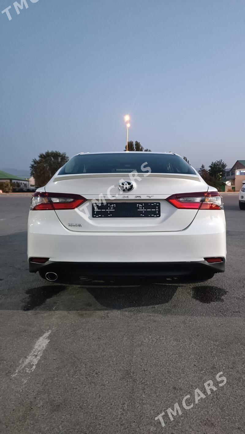 Toyota Camry 2022 - 240 000 TMT - Ашхабад - img 4