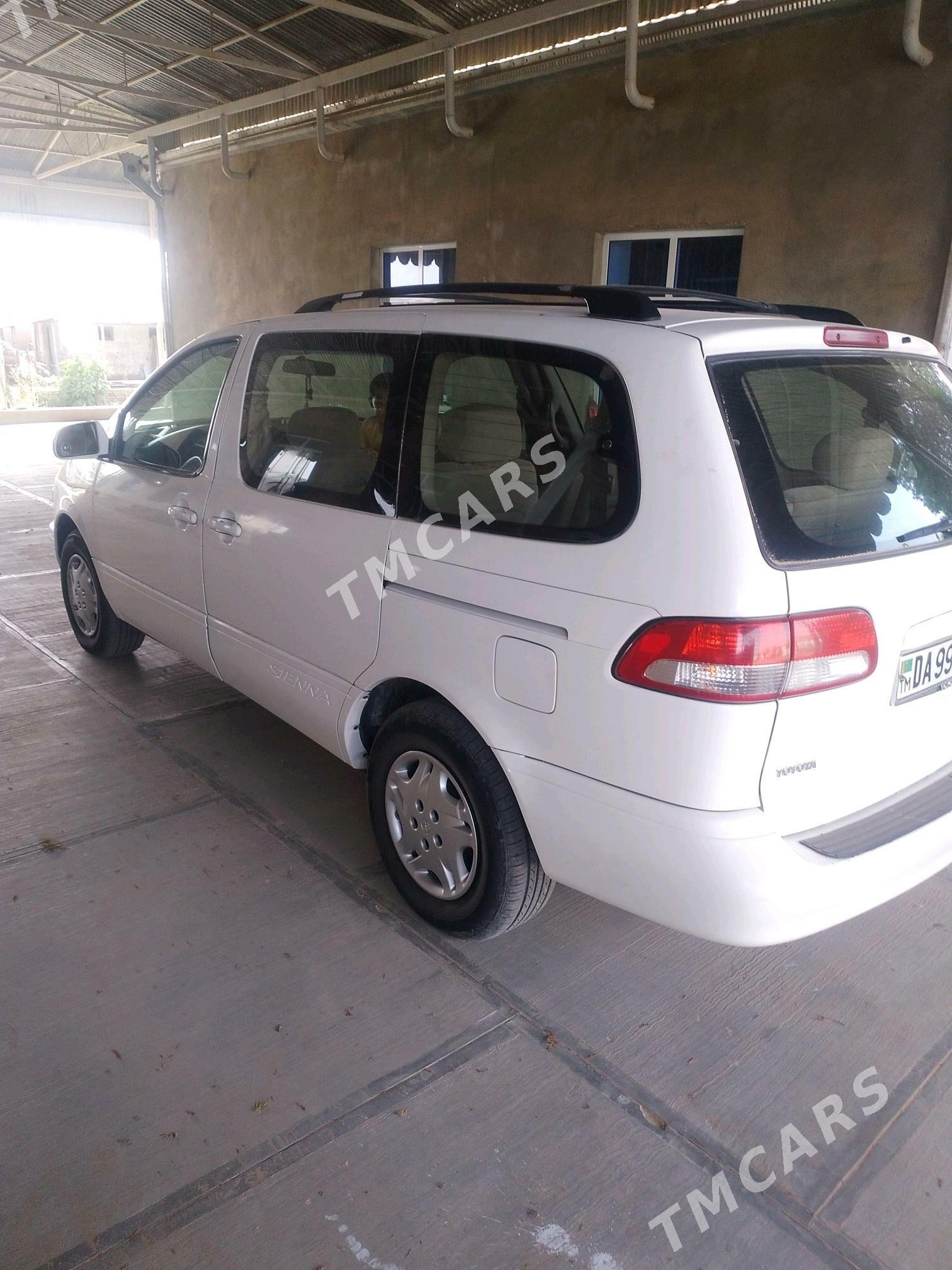 Toyota Sienna 2002 - 170 000 TMT - Tagtabazar - img 2