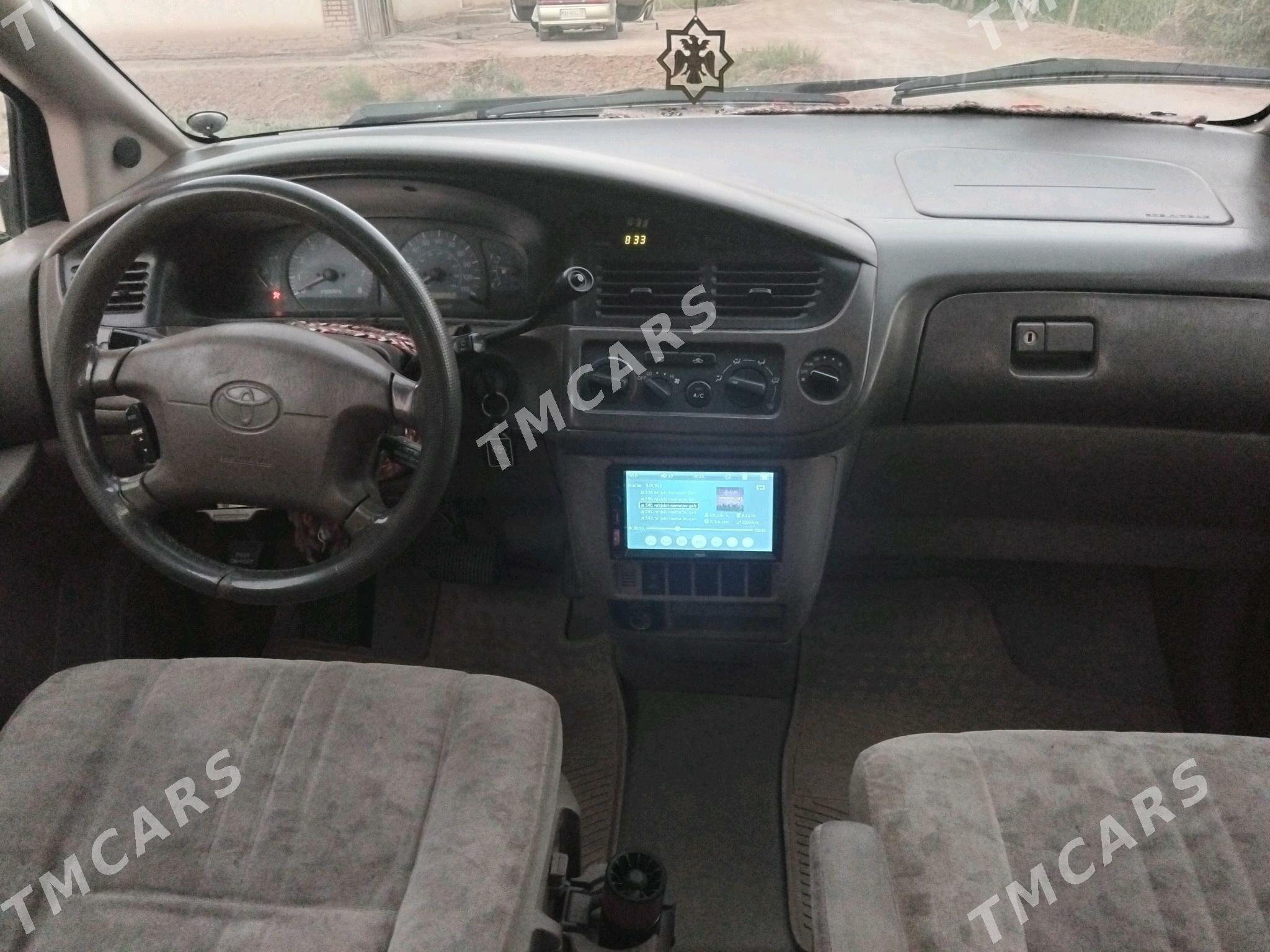 Toyota Sienna 2002 - 160 000 TMT - Akdepe - img 4