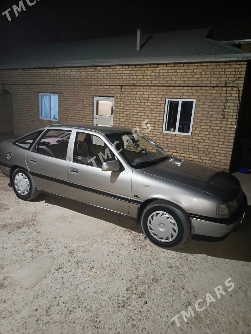 Opel Vectra 1992 - 30 000 TMT - Mary - img 4