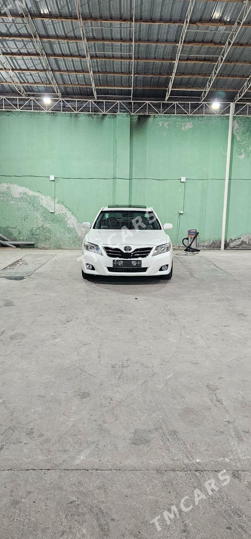 Toyota Camry 2010 - 160 000 TMT - Байрамали - img 5