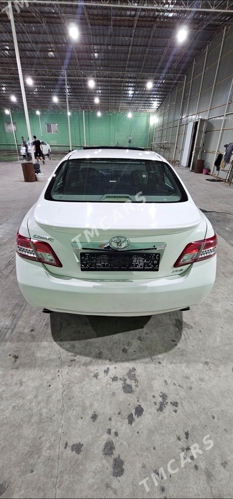 Toyota Camry 2010 - 160 000 TMT - Байрамали - img 3