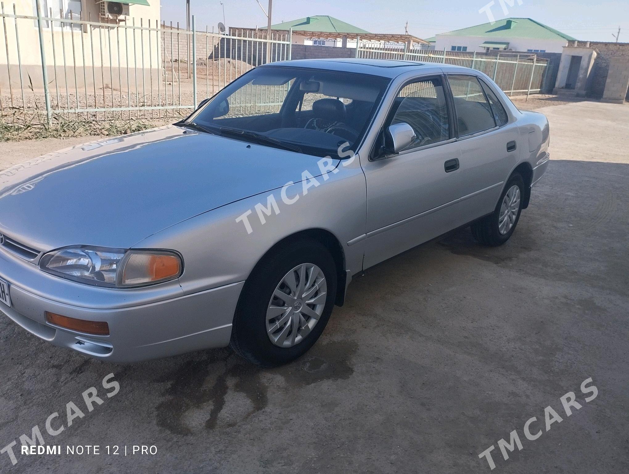 Toyota Camry 1994 - 85 000 TMT - Теджен - img 4