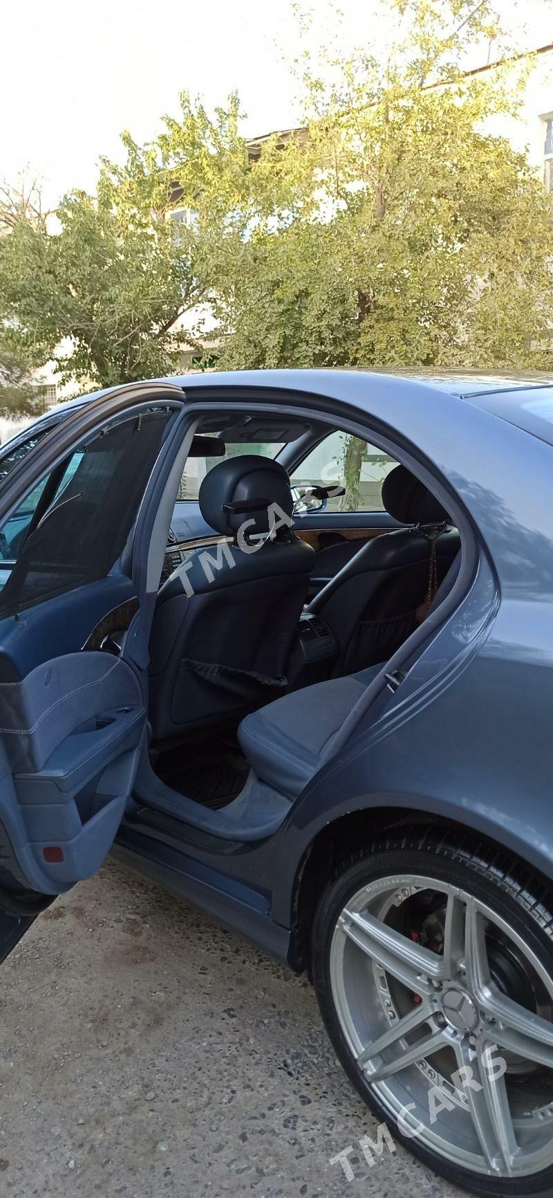 Mercedes-Benz E350 2007 - 165 000 TMT - Мары - img 8