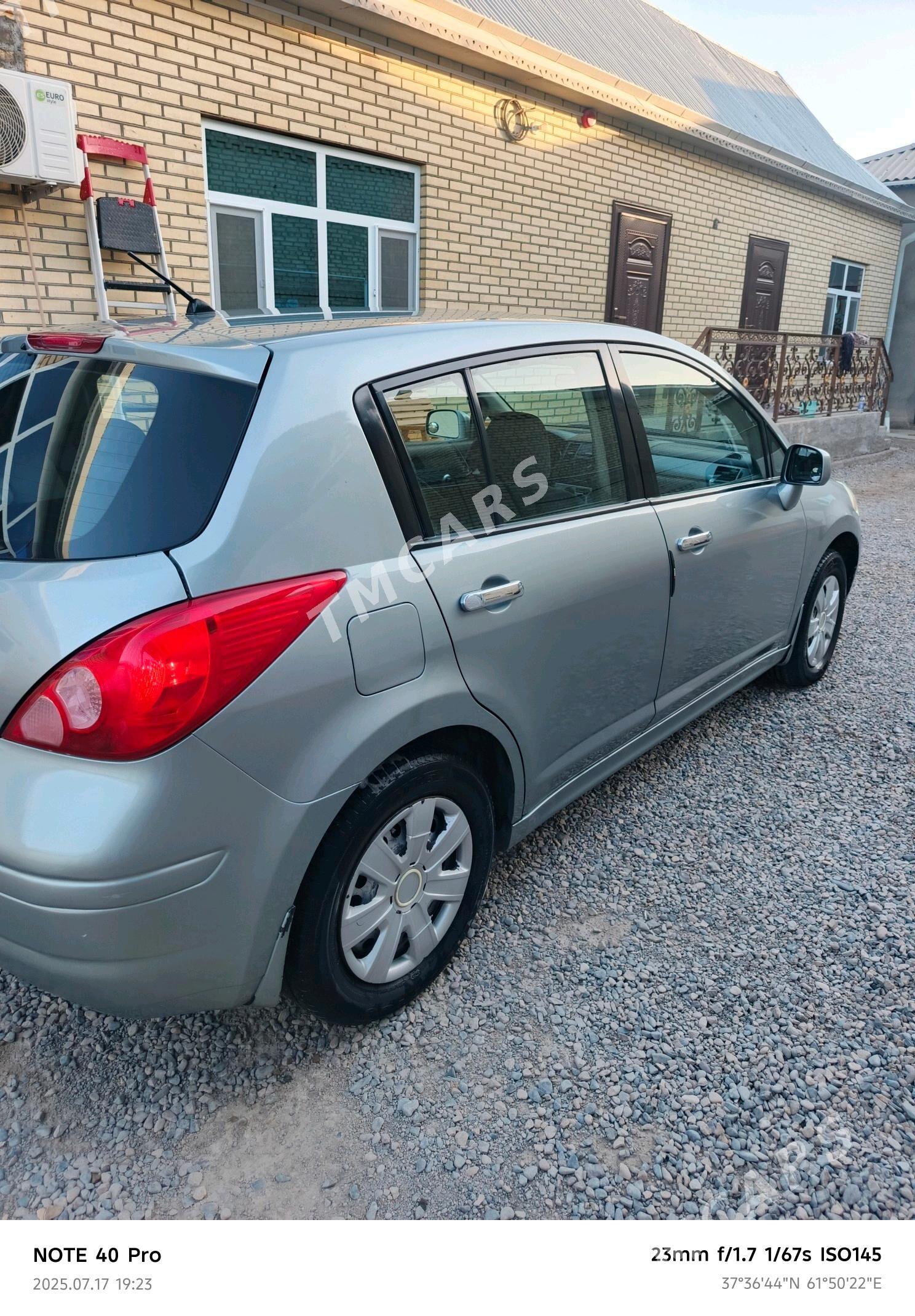 Nissan Versa 2008 - 110 000 TMT - Mary - img 2