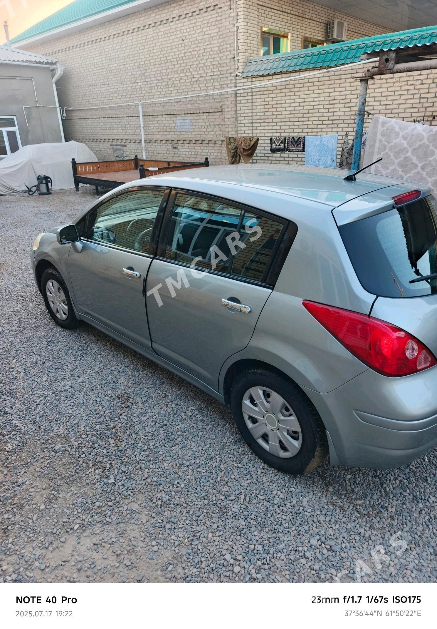 Nissan Versa 2008 - 110 000 TMT - Mary - img 3