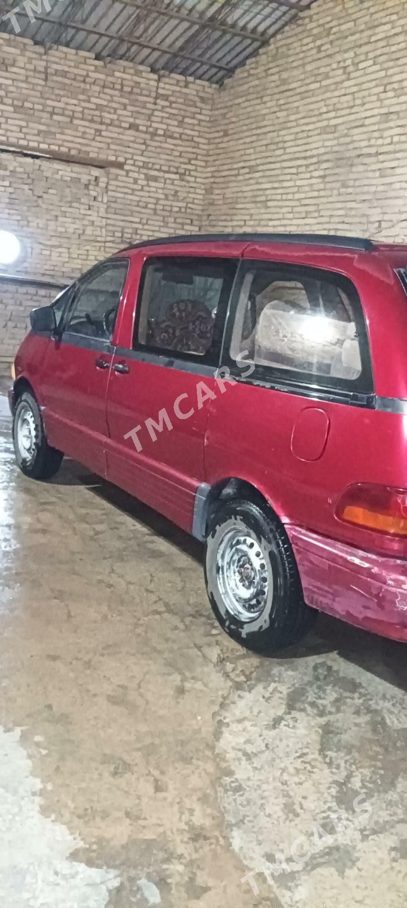 Toyota Previa 1993 - 45 000 TMT - Halaç - img 2