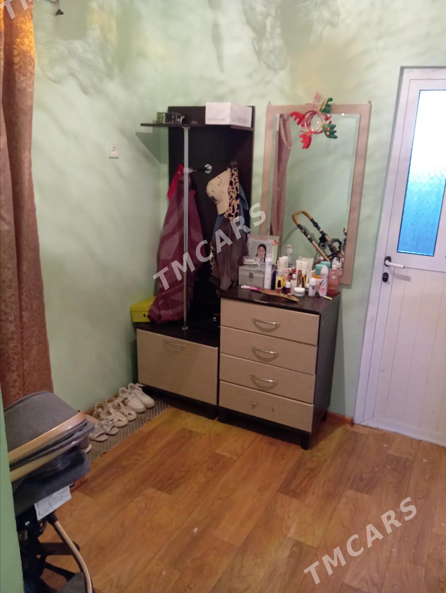 Продаётся квартира - Дянев - img 4