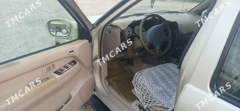 Nissan Pathfinder 2001 - 80 000 TMT - Мары - img 4