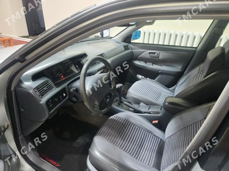 Toyota Camry 2000 - 170 000 TMT - Кёнеургенч - img 7