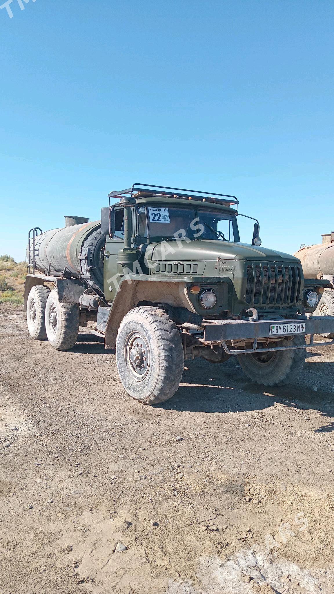 Ural 4320 1987 - 120 000 TMT - Sakarçäge - img 2