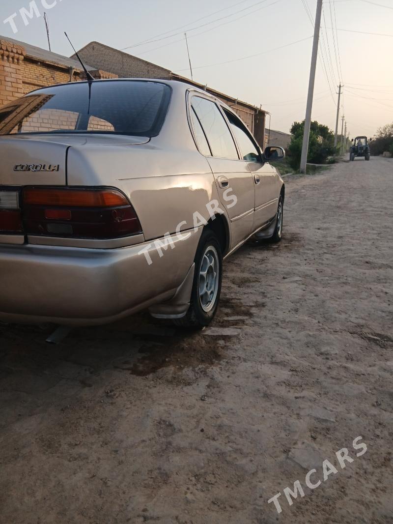 Toyota Corolla 1993 - 43 000 TMT - Халач - img 5
