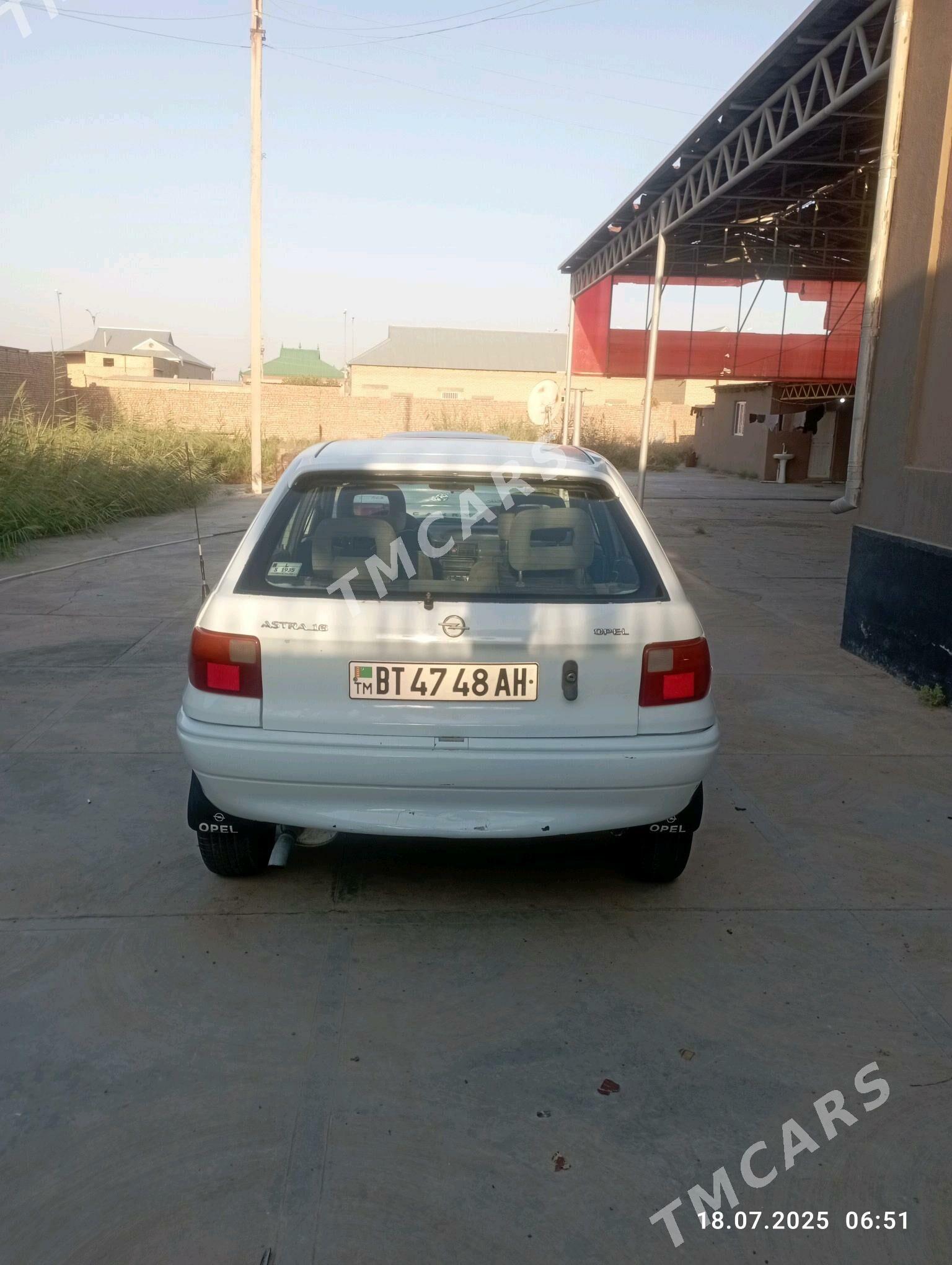 Opel Astra 1994 - 26 000 TMT - Tejen - img 5