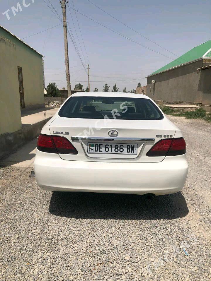Lexus ES 300 2002 - 200 000 TMT - Türkmenbaşy - img 2