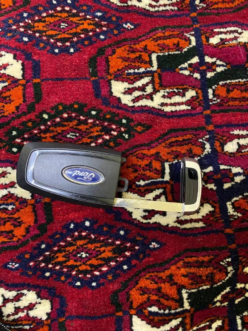 Ford pult 2 000 TMT - Büzmeýin - img 3