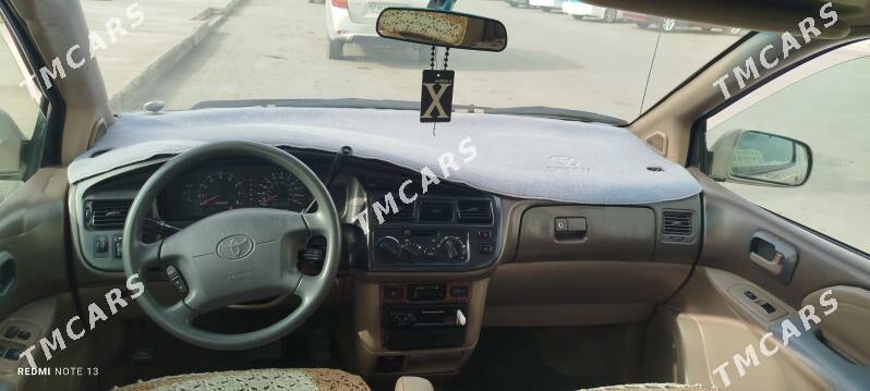 Toyota Sienna 2000 - 150 000 TMT - Çärjew - img 4