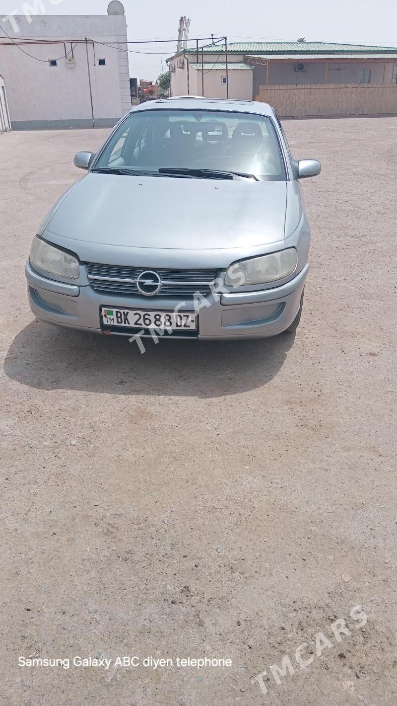 Opel Omega 1995 - 36 000 TMT - Дашогуз - img 4