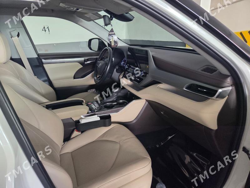 Toyota Highlander 2021 - 702 000 TMT - Ашхабад - img 3