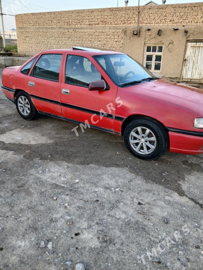Opel Vectra 1992 - 30 000 TMT - Bäherden - img 3
