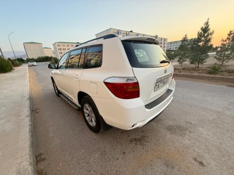 Toyota Highlander 2010 - 280 000 TMT - Aşgabat - img 3