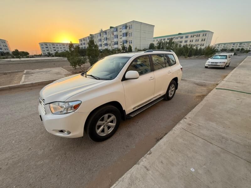 Toyota Highlander 2010 - 280 000 TMT - Aşgabat - img 7