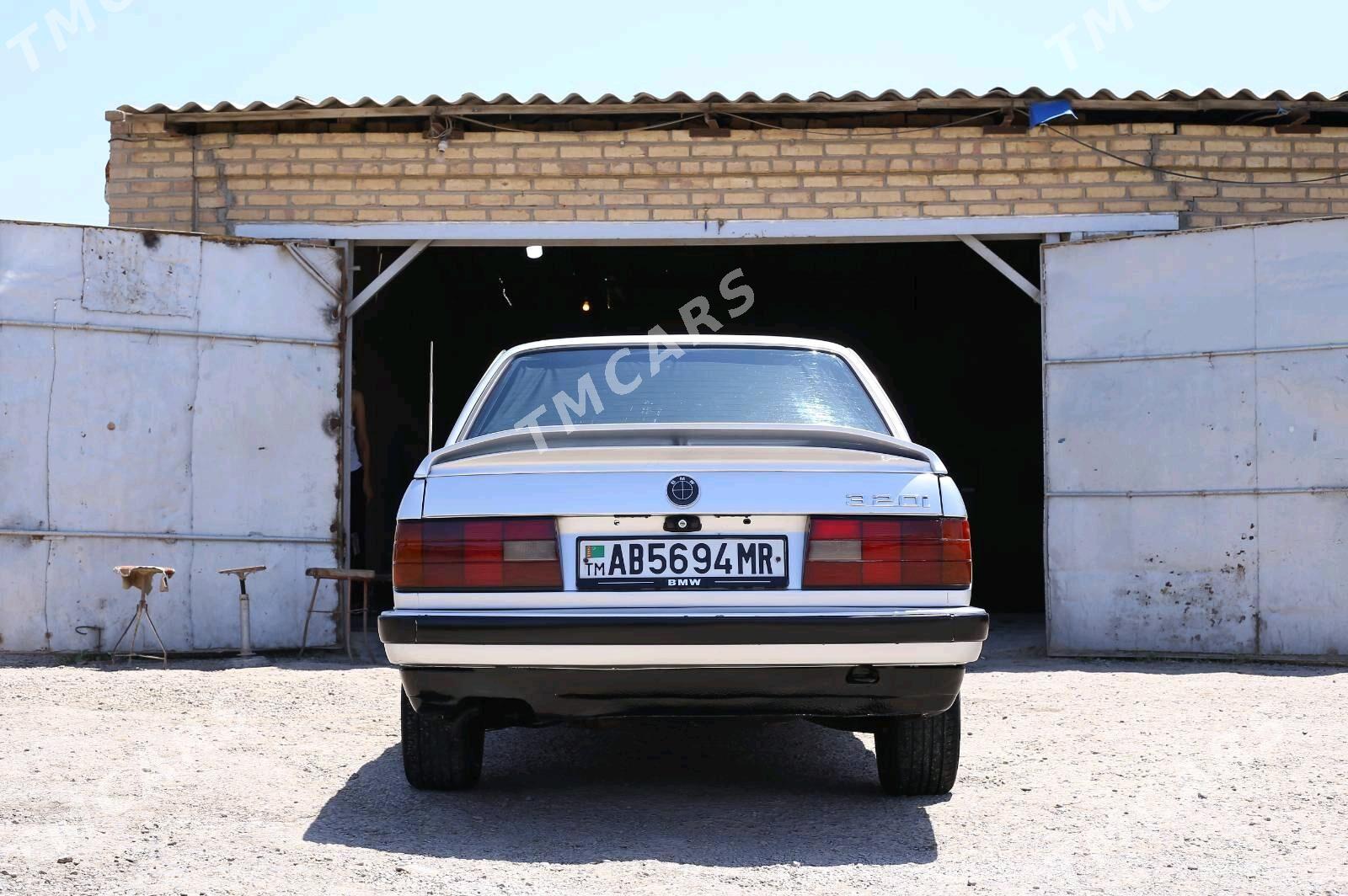 BMW 320 1995 - 60 000 TMT - Wekilbazar - img 4