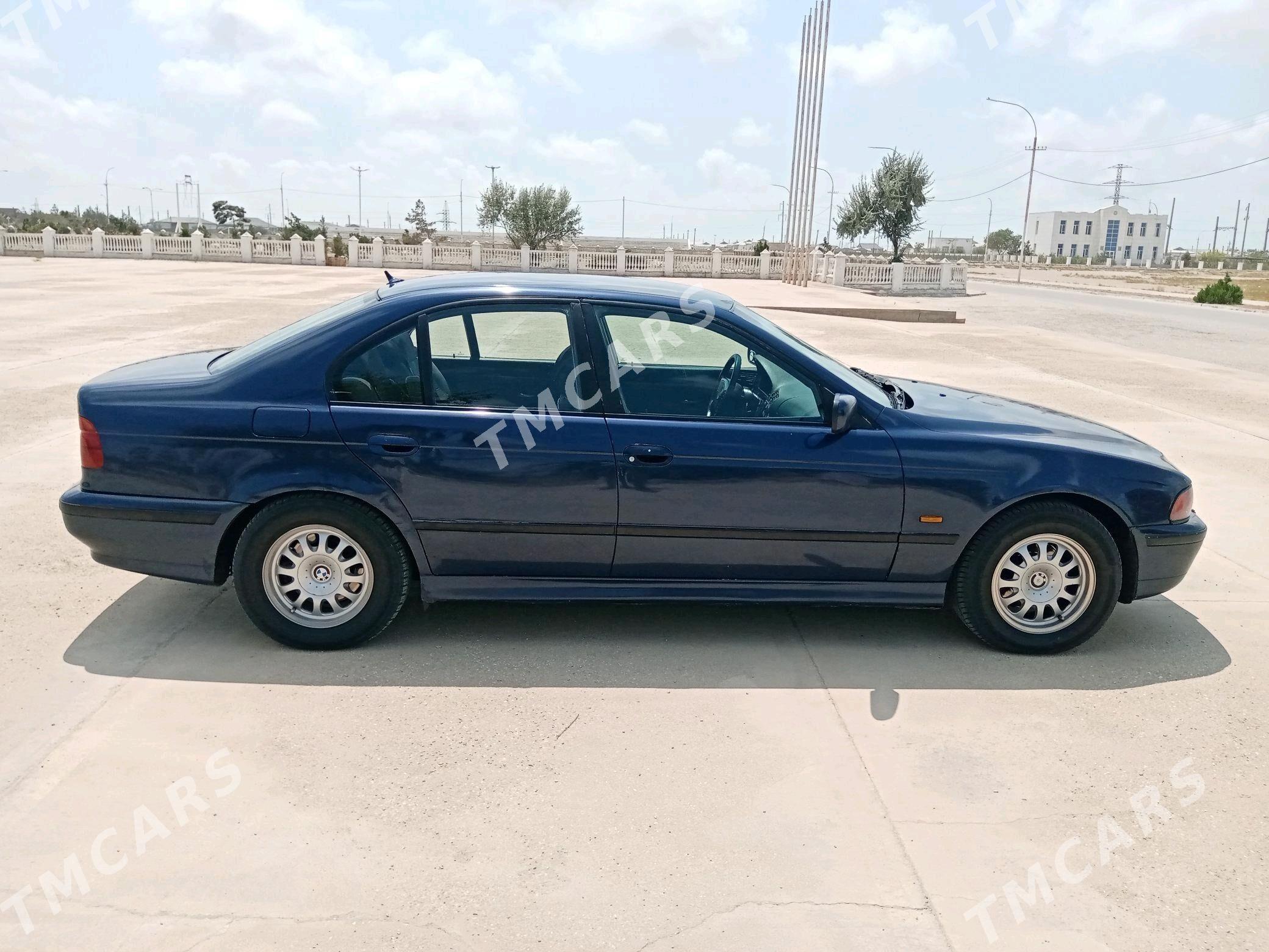BMW 528 1997 - 76 000 TMT - Esenguly - img 6
