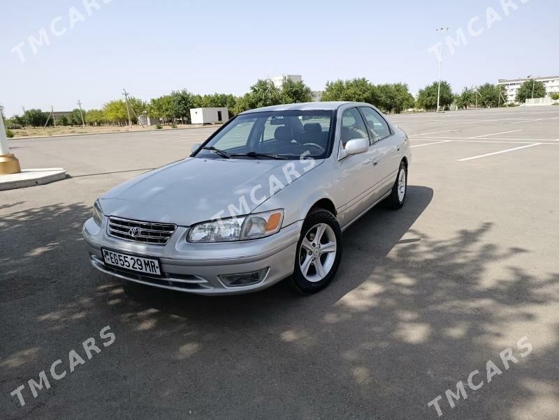Toyota Camry 2001 - 130 000 TMT - Мары - img 3