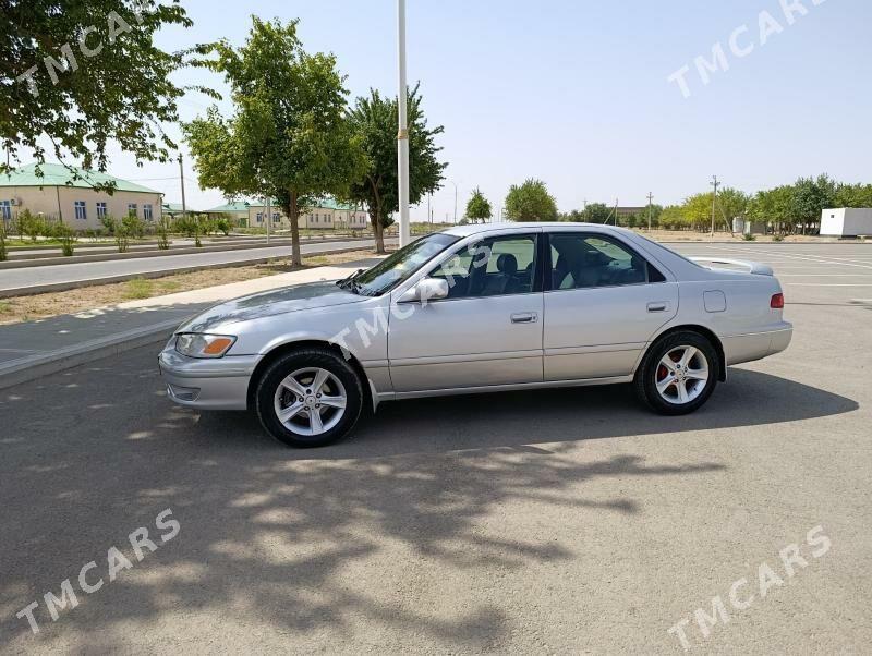 Toyota Camry 2001 - 130 000 TMT - Мары - img 5