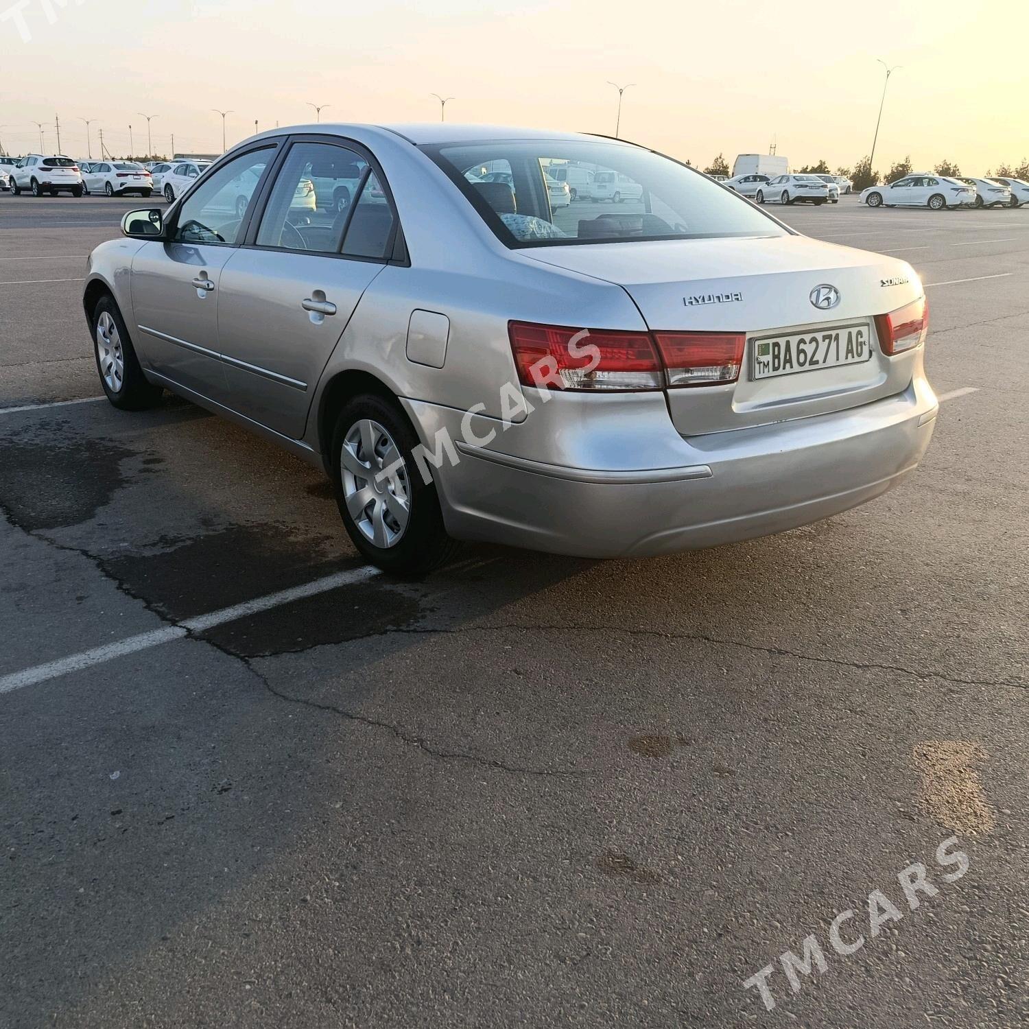 Hyundai Sonata 2006 - 110 000 TMT - Aşgabat - img 2
