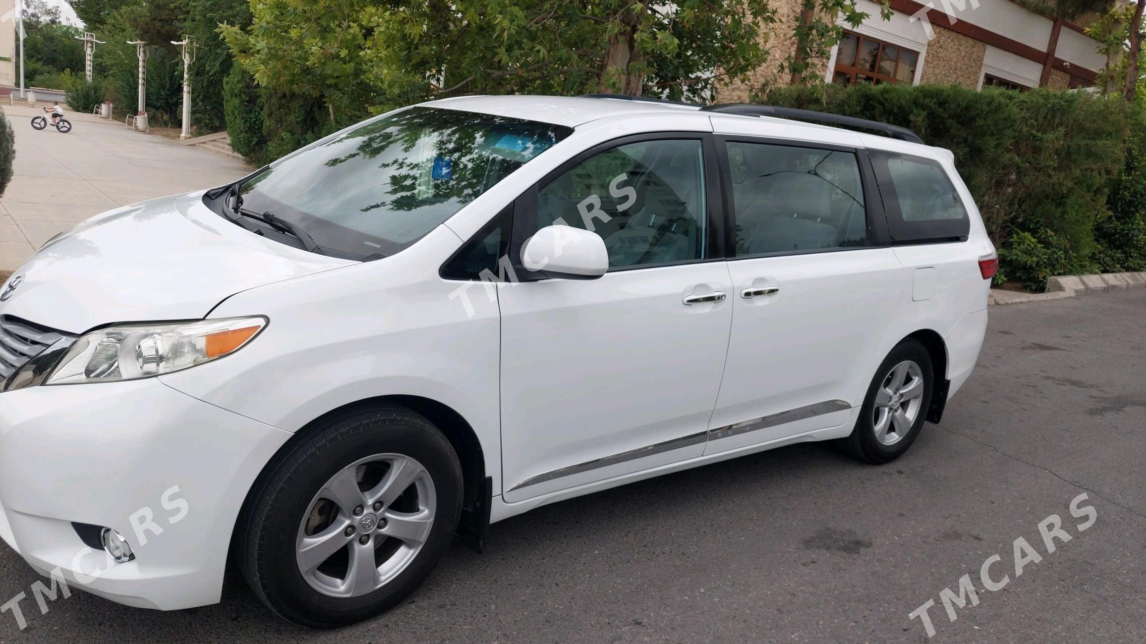 Toyota Sienna 2016 - 328 000 TMT - 30 mkr - img 7