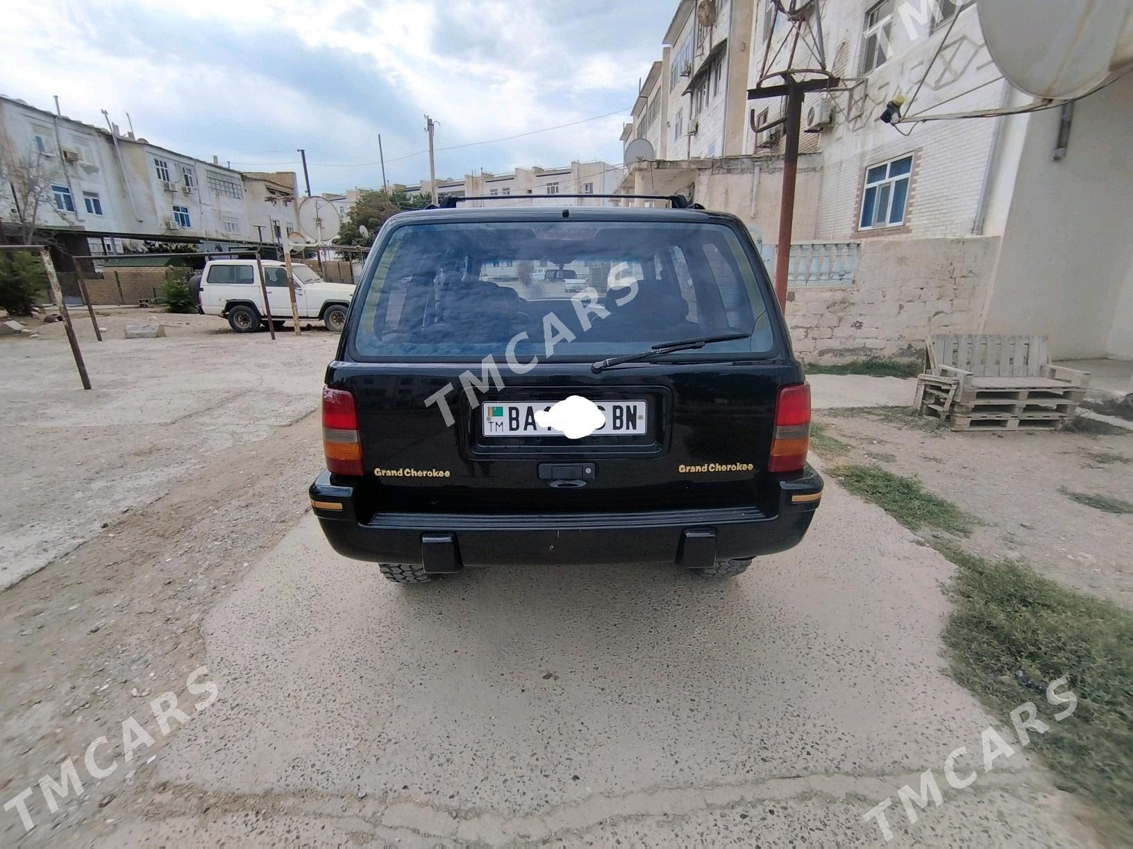 Jeep Grand Cherokee 1993 - 60 000 TMT - Hazar - img 4