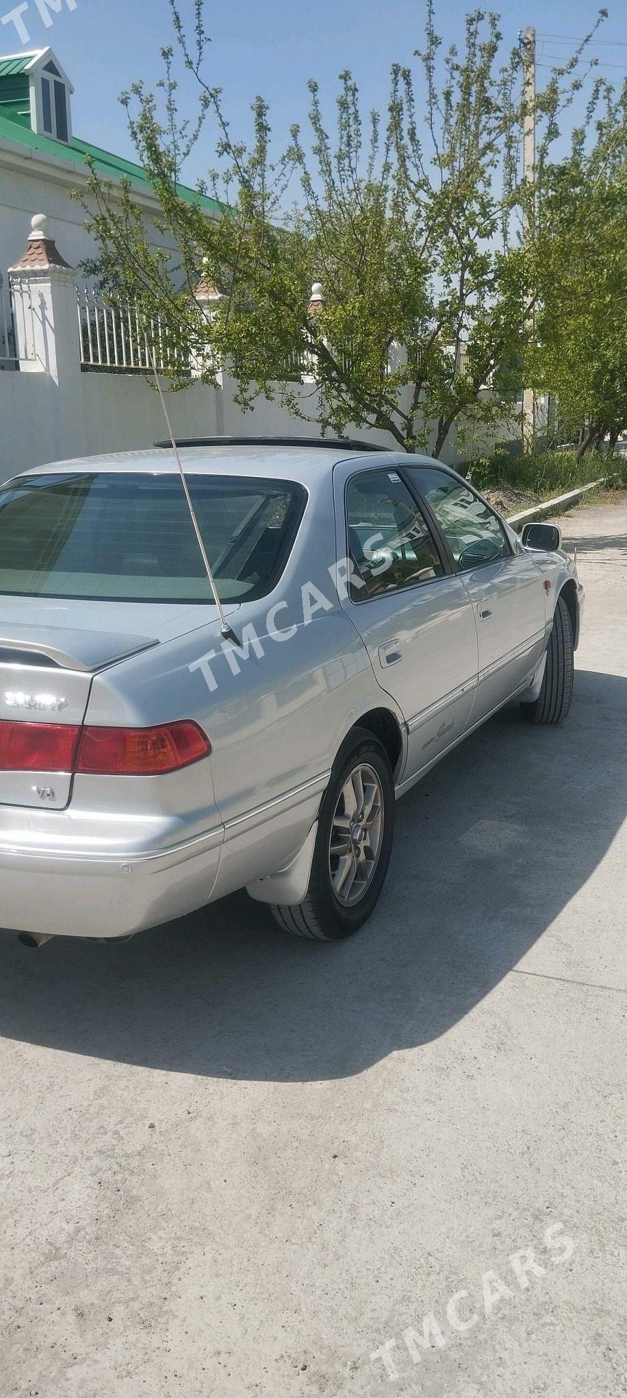 Toyota Camry 2000 - 155 000 TMT - Aşgabat - img 2