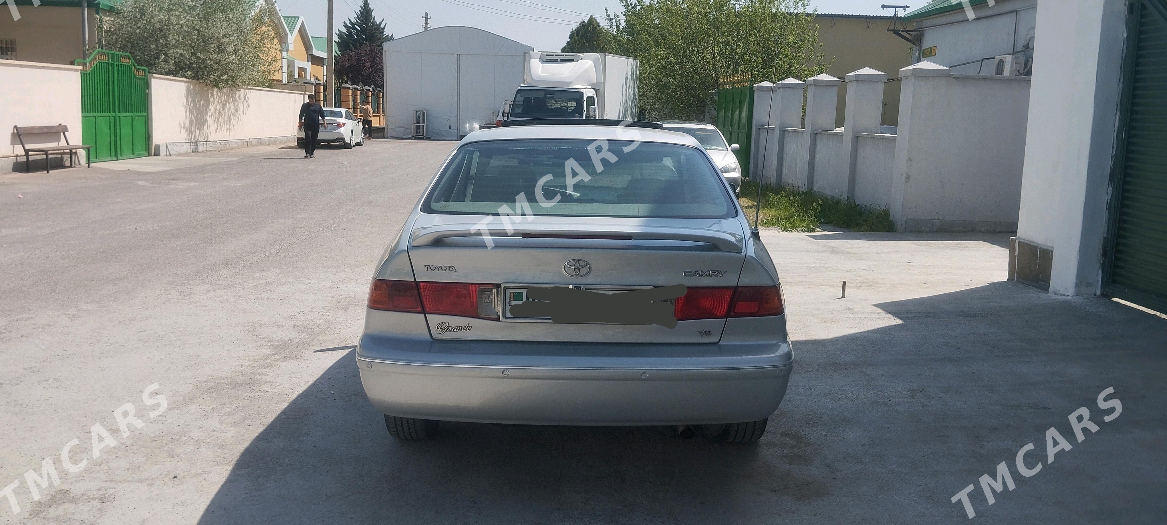 Toyota Camry 2000 - 155 000 TMT - Aşgabat - img 6