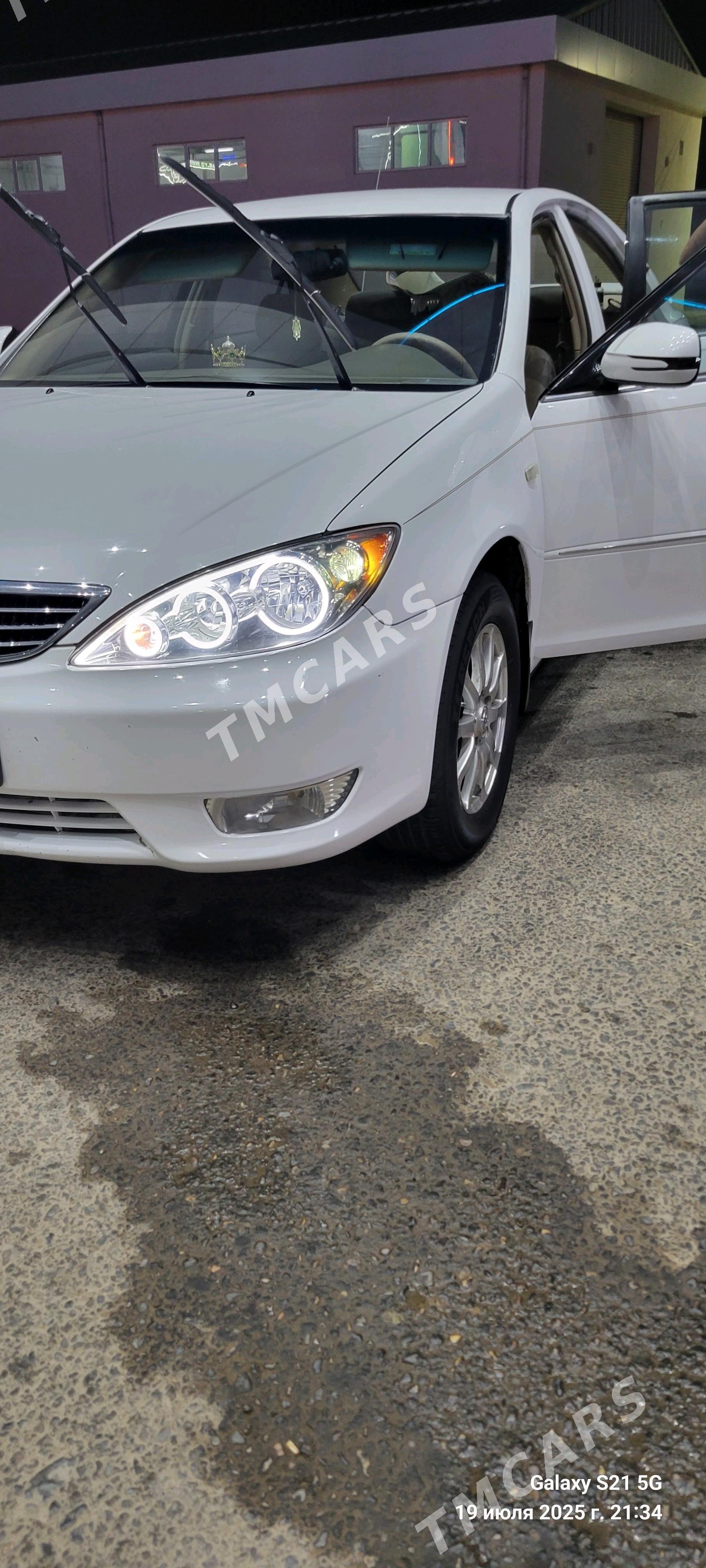 Toyota Camry 2004 - 145 000 TMT - Губадаг - img 1