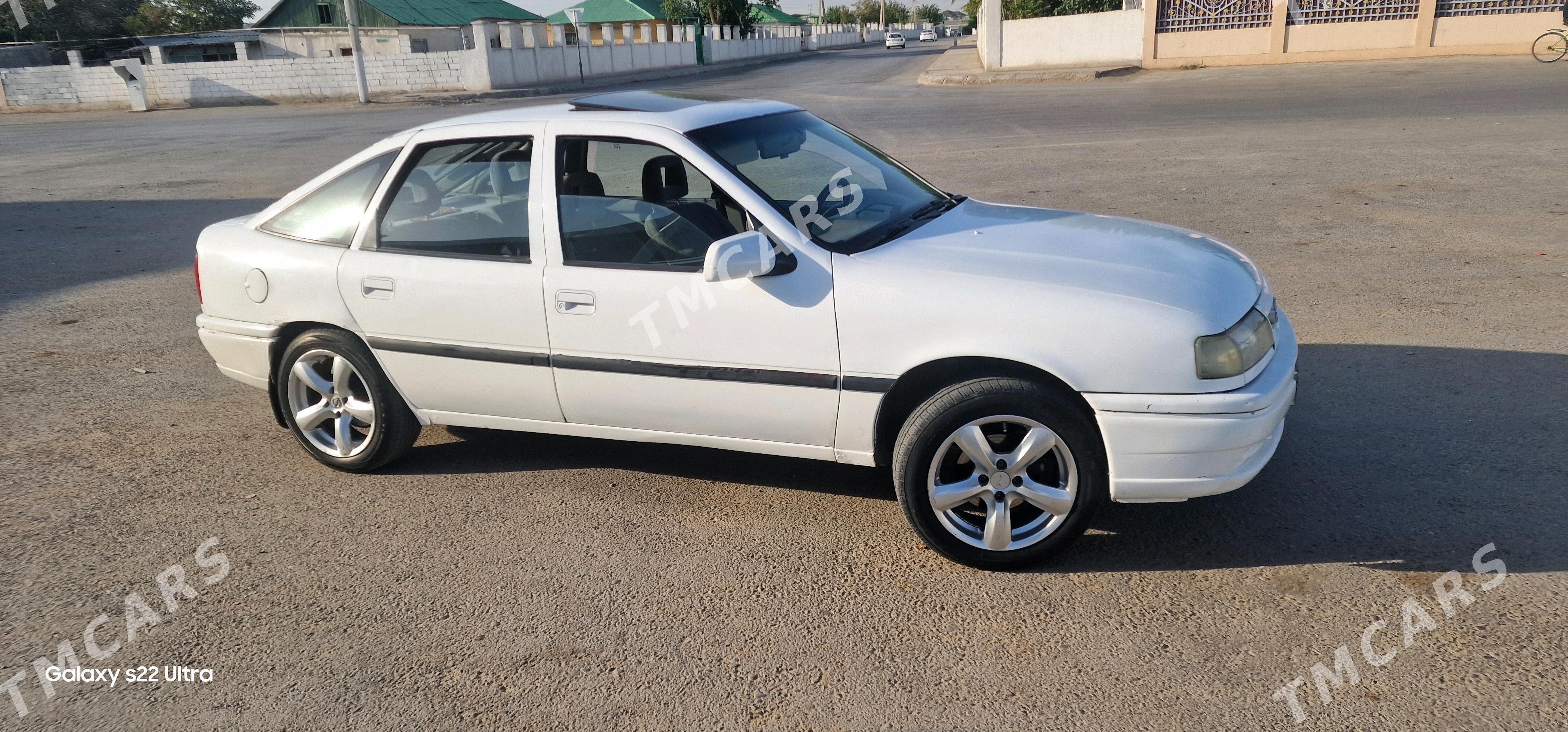 Opel Vectra 1994 - 45 000 TMT - Кака - img 1